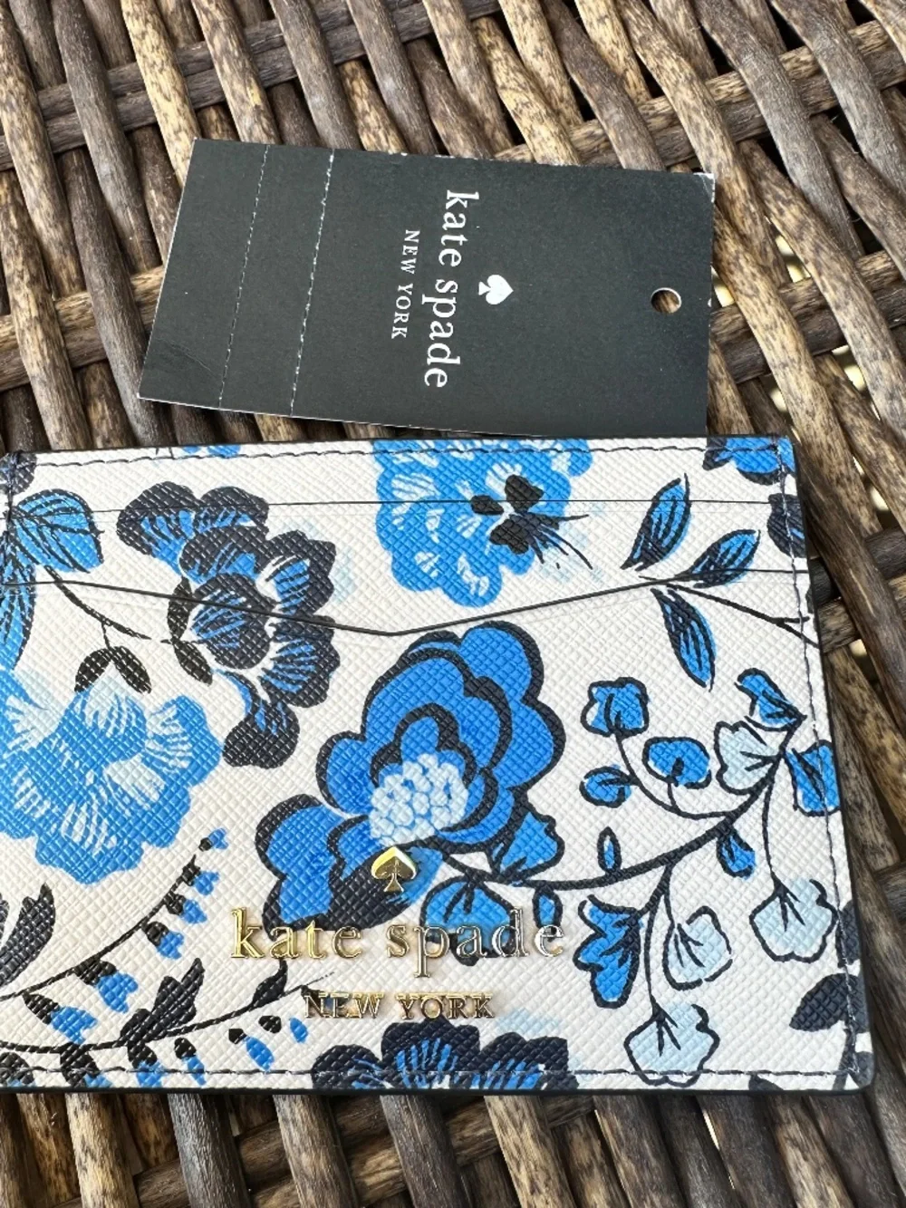 NWT Kate Spade Staci Floral Small Card Holder White Blue